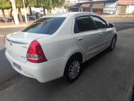 TOYOTA Etios Sedan 1.5 16V 4P FLEX XLS, Foto 3