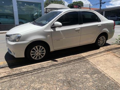 TOYOTA Etios Sedan 1.5 16V 4P FLEX XLS, Foto 3