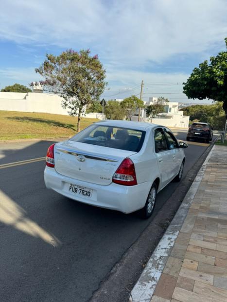 TOYOTA Etios Sedan 1.5 16V 4P FLEX XLS, Foto 5