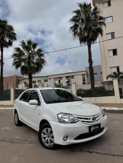 TOYOTA Etios Sedan 1.5 16V 4P FLEX XS, Foto 6