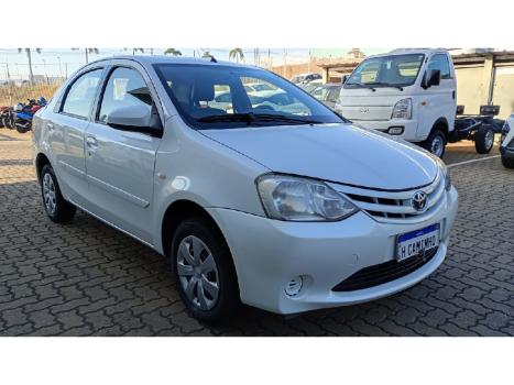 TOYOTA Etios Sedan 1.5 16V 4P FLEX XS, Foto 3