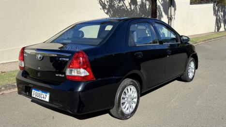 TOYOTA Etios Sedan 1.5 16V 4P FLEX XLS, Foto 2