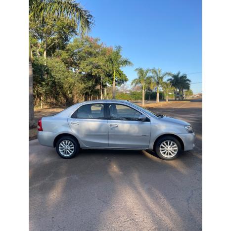 TOYOTA Etios Sedan 1.5 16V 4P FLEX XLS, Foto 4