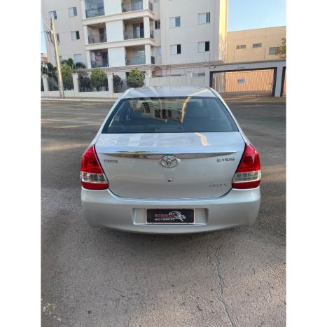 TOYOTA Etios Sedan 1.5 16V 4P FLEX XLS, Foto 6