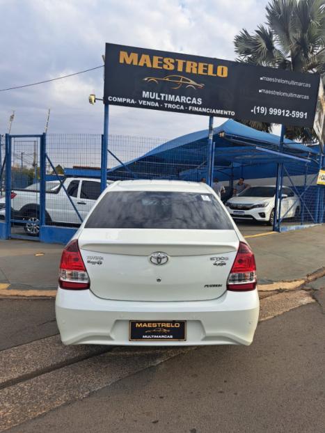 TOYOTA Etios Sedan 1.5 16V 4P FLEX XS AUTOMTICO, Foto 5