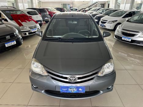 TOYOTA Etios Sedan 1.5 16V 4P FLEX XS, Foto 2