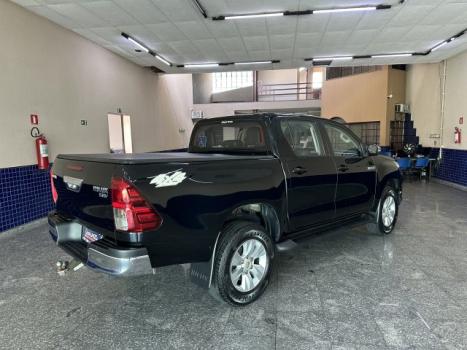 TOYOTA Hilux Caminhonete 2.8 16V SRV 4X4 DIESEL CABINE DUPLA AUTOMTICO, Foto 7