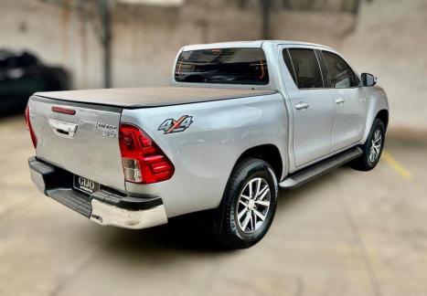 TOYOTA Hilux Caminhonete 2.8 16V SRV 4X4 DIESEL CABINE DUPLA AUTOMTICO, Foto 3