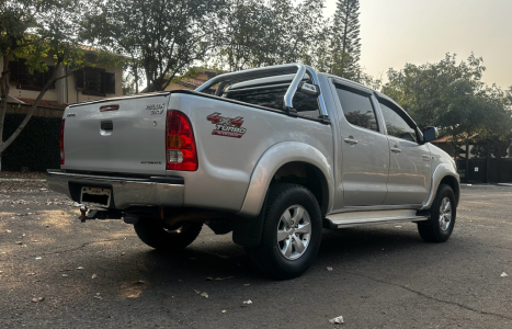 TOYOTA Hilux Caminhonete 3.0 4P 4X4 SRV TURBO DIESEL CABINE DUPLA LIMITED EDITION AUTOMTICO, Foto 3