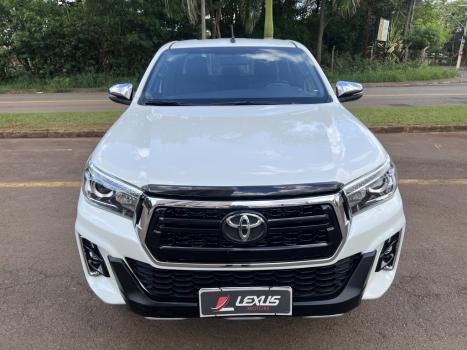 TOYOTA Hilux Caminhonete 2.8 16V SRX 4X4 DIESEL CABINE DUPLA AUTOMTICO, Foto 8