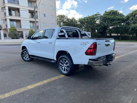 TOYOTA Hilux Caminhonete 2.8 16V SRX 4X4 TURBO DIESEL CABINE DUPLA AUTOMTICO, Foto 7