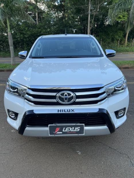 TOYOTA Hilux Caminhonete 2.8 16V SRX 4X4 TURBO DIESEL CABINE DUPLA AUTOMTICO, Foto 9