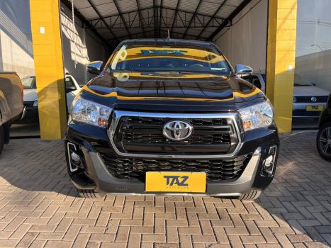 TOYOTA Hilux Caminhonete 2.8 16V SRV 4X4 DIESEL CABINE DUPLA AUTOMTICO, Foto 3