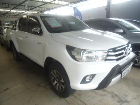 TOYOTA Hilux Caminhonete 2.8 16V SRV 4X4 DIESEL CABINE DUPLA AUTOMTICO, Foto 2