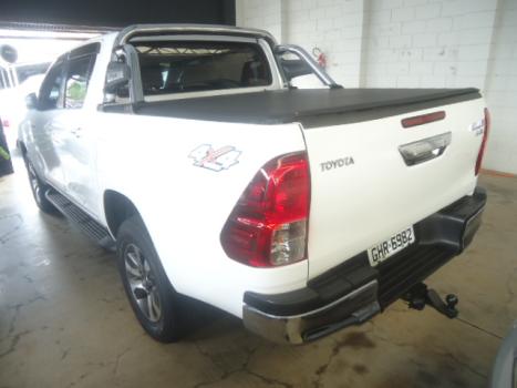 TOYOTA Hilux Caminhonete 2.8 16V SRV 4X4 DIESEL CABINE DUPLA AUTOMTICO, Foto 3