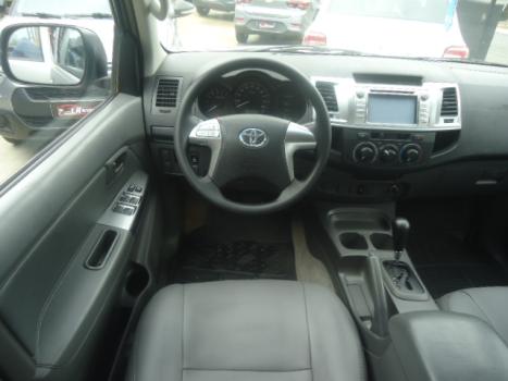 TOYOTA Hilux Caminhonete 2.7 16V 4P SR FLEX CABINE DUPLA AUTOMTICO, Foto 4