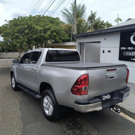 TOYOTA Hilux Caminhonete 2.7 16V 4P SRV FLEX CABINE DUPLA AUTOMTICO, Foto 6