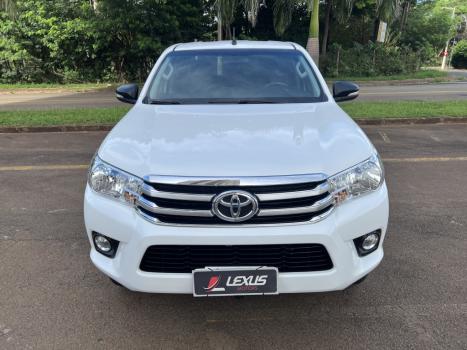 TOYOTA Hilux Caminhonete 2.8 16V 4P SR 4X4 DIESEL CABINE DUPLA AUTOMTICO, Foto 9