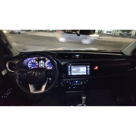 TOYOTA Hilux Caminhonete 2.8 16V SRV 4X4 DIESEL CABINE DUPLA AUTOMTICO, Foto 8