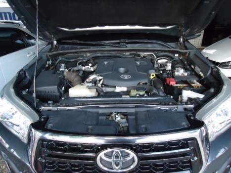 TOYOTA Hilux Caminhonete 2.8 16V 4P SR 4X4 DIESEL CABINE DUPLA AUTOMTICO, Foto 13