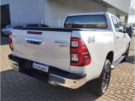 TOYOTA Hilux Caminhonete 2.8 16V SRX 4X4 DIESEL CABINE DUPLA AUTOMTICO, Foto 5