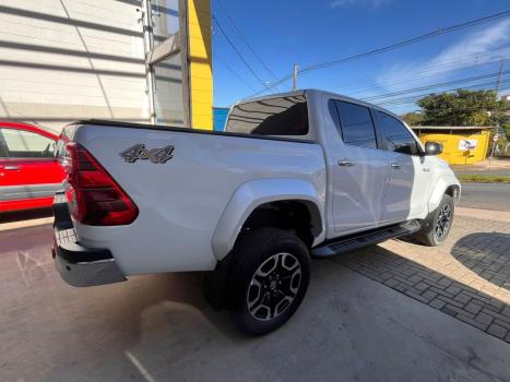 TOYOTA Hilux Caminhonete 2.8 16V SRX PLUS 4X4 TURBO DIESEL CABINE DUPLA AUTOMTICO, Foto 6