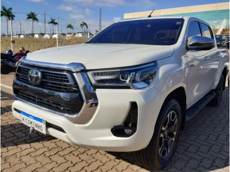 TOYOTA Hilux Caminhonete 2.8 16V SRX 4X4 DIESEL CABINE DUPLA AUTOMTICO, Foto 1