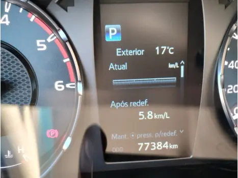 TOYOTA Hilux Caminhonete 2.8 16V SRX 4X4 DIESEL CABINE DUPLA AUTOMTICO, Foto 12