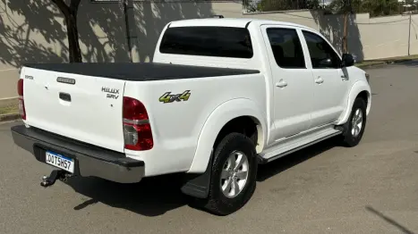TOYOTA Hilux Caminhonete 2.7 16V 4P SRV FLEX 4X4  CABINE DUPLA AUTOMTICO, Foto 2