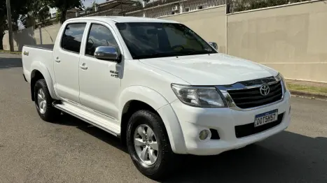 TOYOTA Hilux Caminhonete 2.7 16V 4P SRV FLEX 4X4  CABINE DUPLA AUTOMTICO, Foto 4
