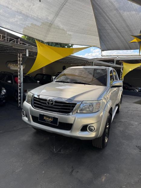 TOYOTA Hilux Caminhonete 2.7 16V 4P SR FLEX CABINE DUPLA AUTOMTICO, Foto 2