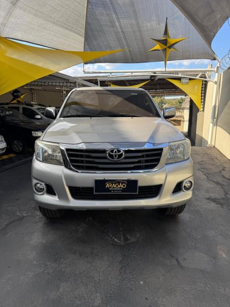 TOYOTA Hilux Caminhonete 2.7 16V 4P SR FLEX CABINE DUPLA AUTOMTICO, Foto 3