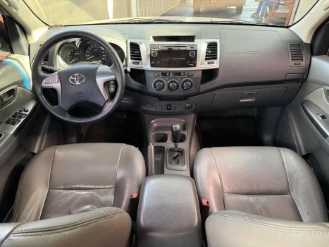 TOYOTA Hilux Caminhonete 2.7 16V 4P SR FLEX CABINE DUPLA AUTOMTICO, Foto 10