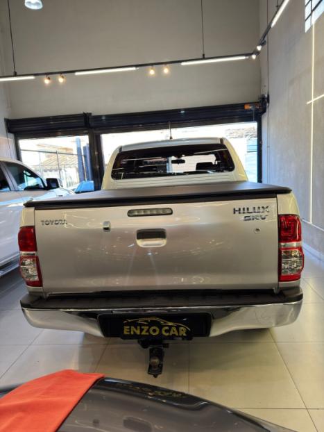 TOYOTA Hilux Caminhonete 2.7 16V 4P SRV FLEX 4X4  CABINE DUPLA AUTOMTICO, Foto 5