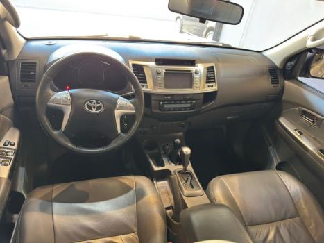 TOYOTA Hilux Caminhonete 2.7 16V 4P SRV FLEX 4X4  CABINE DUPLA AUTOMTICO, Foto 8