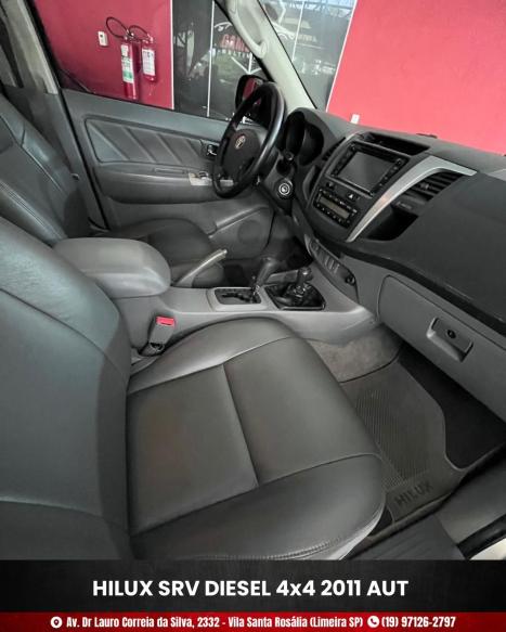 TOYOTA Hilux Caminhonete 3.0 4P SRV DIESEL CABINE DUPLA, Foto 10