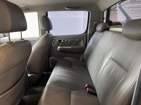 TOYOTA Hilux Caminhonete 3.0 16V 4P 4X4 SRV TURBO DIESEL CABINE DUPLA AUTOMTICO, Foto 8