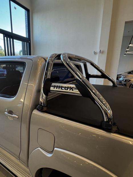TOYOTA Hilux Caminhonete 3.0 16V 4P 4X4 SRV TURBO DIESEL CABINE DUPLA AUTOMTICO, Foto 9