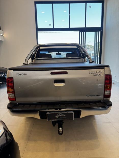 TOYOTA Hilux Caminhonete 3.0 16V 4P 4X4 SRV TURBO DIESEL CABINE DUPLA AUTOMTICO, Foto 11