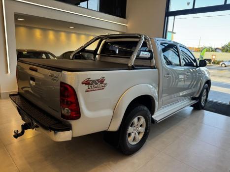 TOYOTA Hilux Caminhonete 3.0 16V 4P 4X4 SRV TURBO DIESEL CABINE DUPLA AUTOMTICO, Foto 12