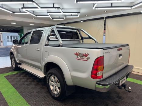 TOYOTA Hilux Caminhonete 3.0 4P 4X4 SRV TURBO DIESEL CABINE DUPLA AUTOMTICO, Foto 4