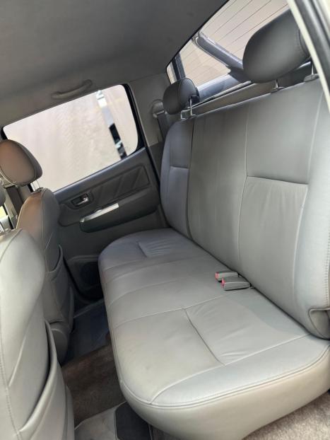 TOYOTA Hilux Caminhonete 3.0 4P 4X4 SRV TURBO DIESEL CABINE DUPLA AUTOMTICO, Foto 11