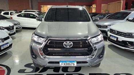 TOYOTA Hilux Caminhonete 2.7 16V 4P SRV FLEX 4X4  CABINE DUPLA AUTOMTICO, Foto 3