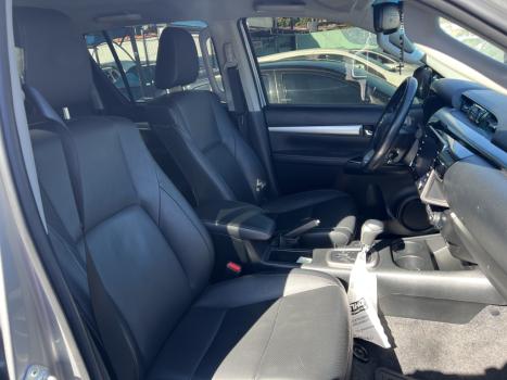 TOYOTA Hilux Caminhonete 2.8 16V SRX 4X4 DIESEL CABINE DUPLA AUTOMTICO, Foto 8