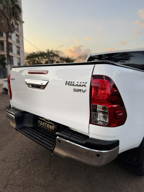 TOYOTA Hilux Caminhonete 2.7 16V 4P SRV FLEX CABINE DUPLA AUTOMTICO, Foto 7