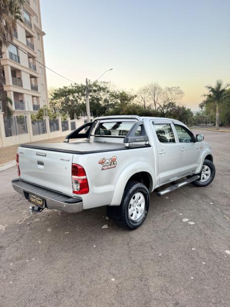 TOYOTA Hilux Caminhonete 2.7 16V 4P SR FLEX CABINE DUPLA AUTOMTICO, Foto 8