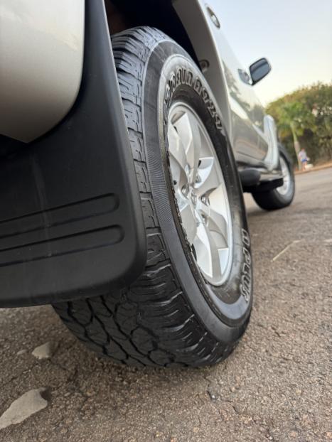 TOYOTA Hilux Caminhonete 2.7 16V 4P SR FLEX CABINE DUPLA AUTOMTICO, Foto 21