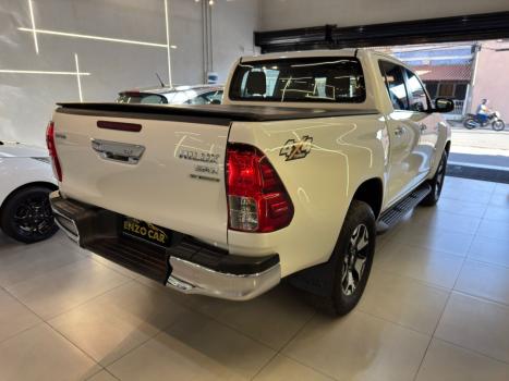 TOYOTA Hilux Caminhonete 2.8 16V SRX 50 ANOS 4X4 TURBO DIESEL CABINE DUPLA AUTOMTICO, Foto 4