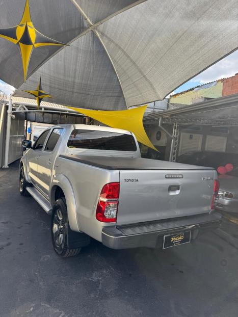 TOYOTA Hilux Caminhonete 2.7 16V 4P SR CABINE DUPLA AUTOMTICO, Foto 7
