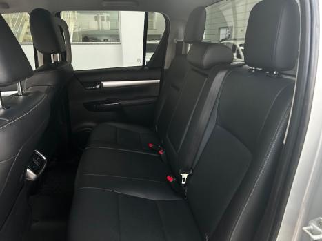 TOYOTA Hilux Caminhonete 2.7 16V 4P SR CABINE DUPLA AUTOMTICO, Foto 8